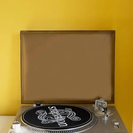 Bnbutler - Marco D'agrate 8 - Curato E Moderno Apartment